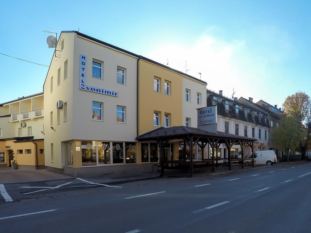 Hotel Zvonimir Otočac Εξωτερικό φωτογραφία
